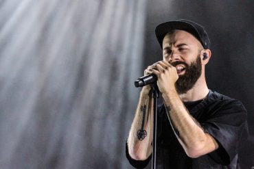 Woodkid - Run Boy Run Live