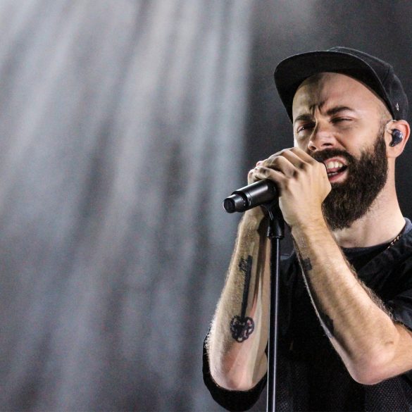 Woodkid - Run Boy Run Live